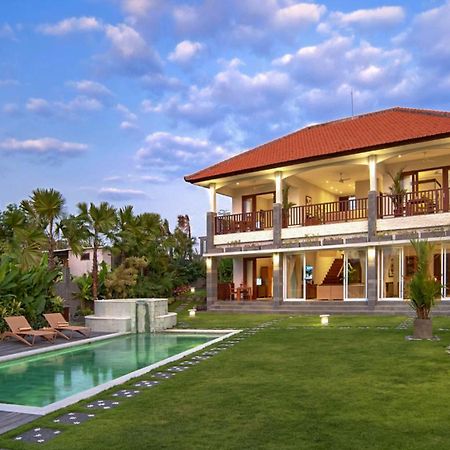 Villa Yenian By Villa Finder Canggu  Bagian luar foto